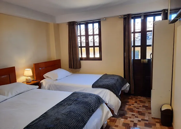 Casa Medina Hotel 2*