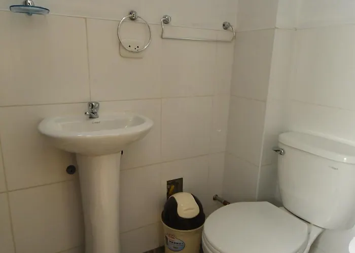 Casa Medina Hotel 2*