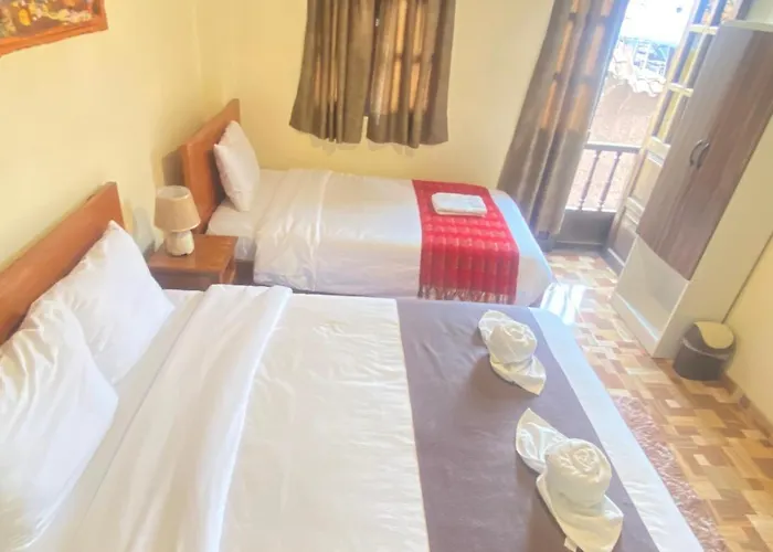 Casa Medina Hotel 2*